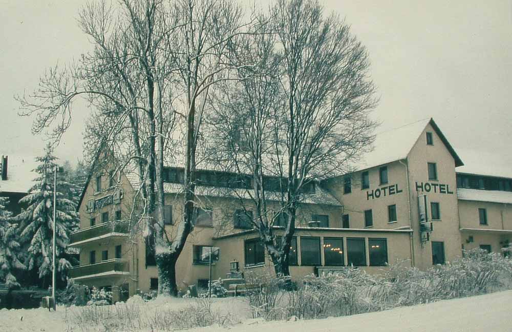 Hotel Burg Sternberg im Winter: kurze Wege zum Skilift